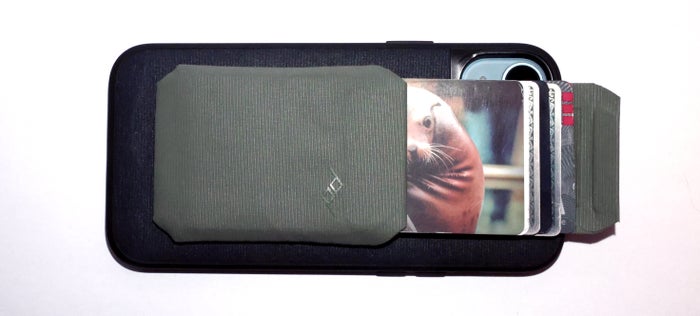 Peak Design Mobile Wallet Slim cards out Peak Design Mobile Wallet Slim cards out