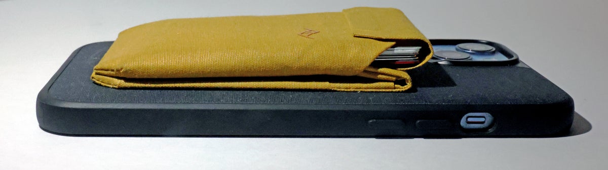 Peak Design Mobile Wallet Stand profile