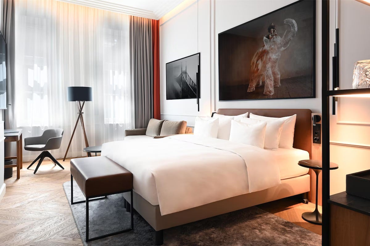 Radisson Budapest Room