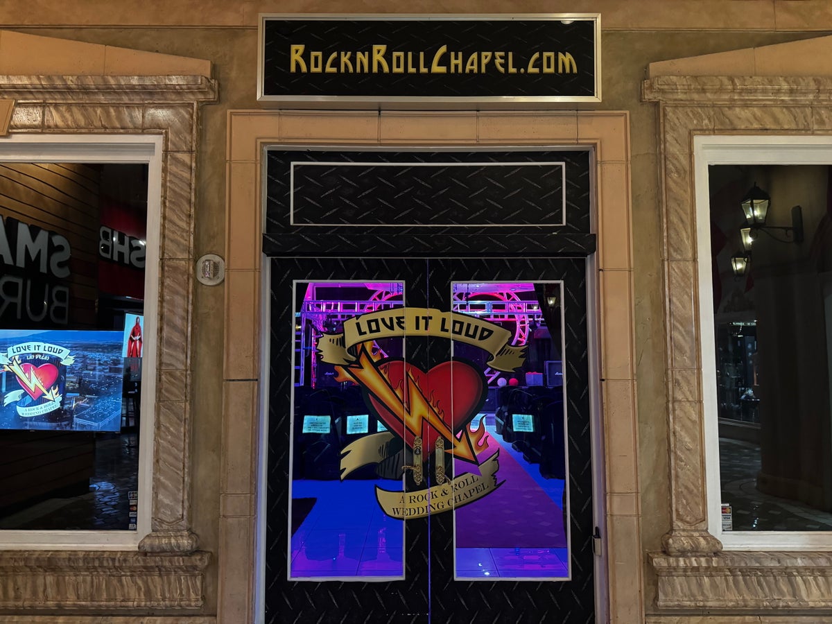 Rio Hotel Casino Destination Hyatt rock chapel