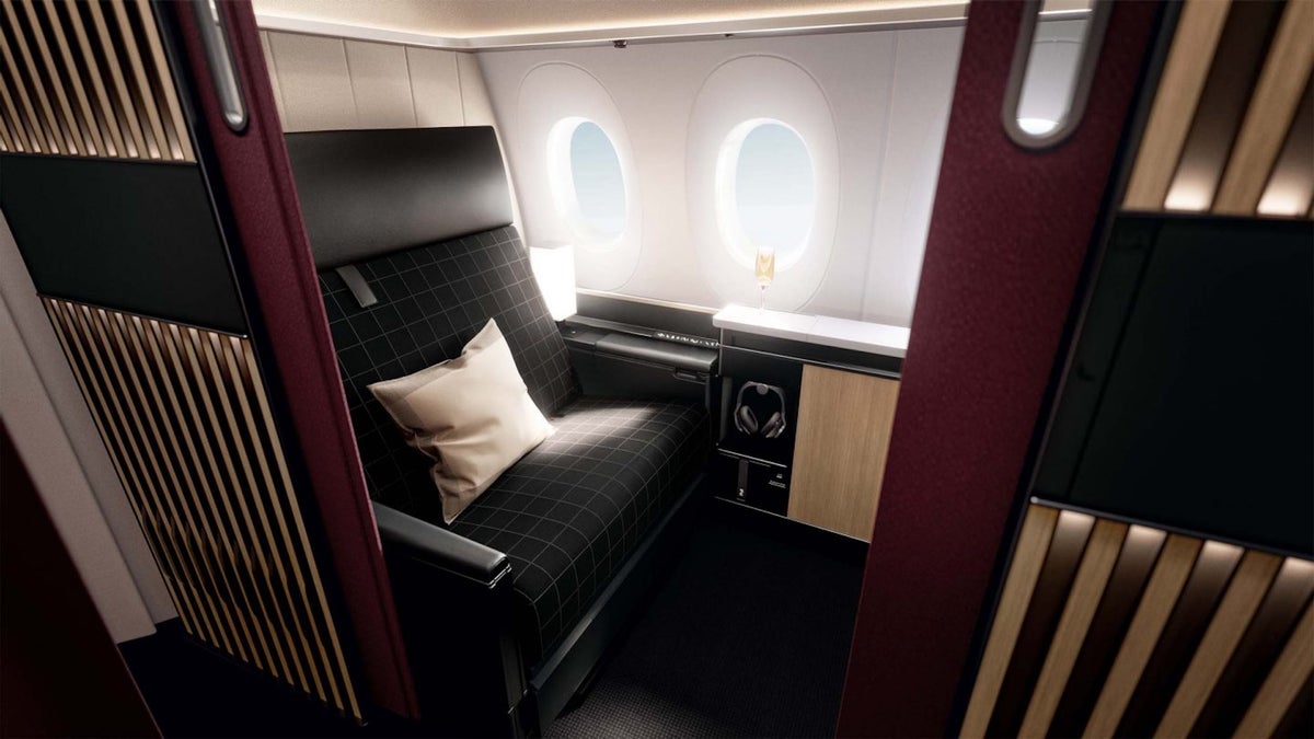 SWISS New First Class