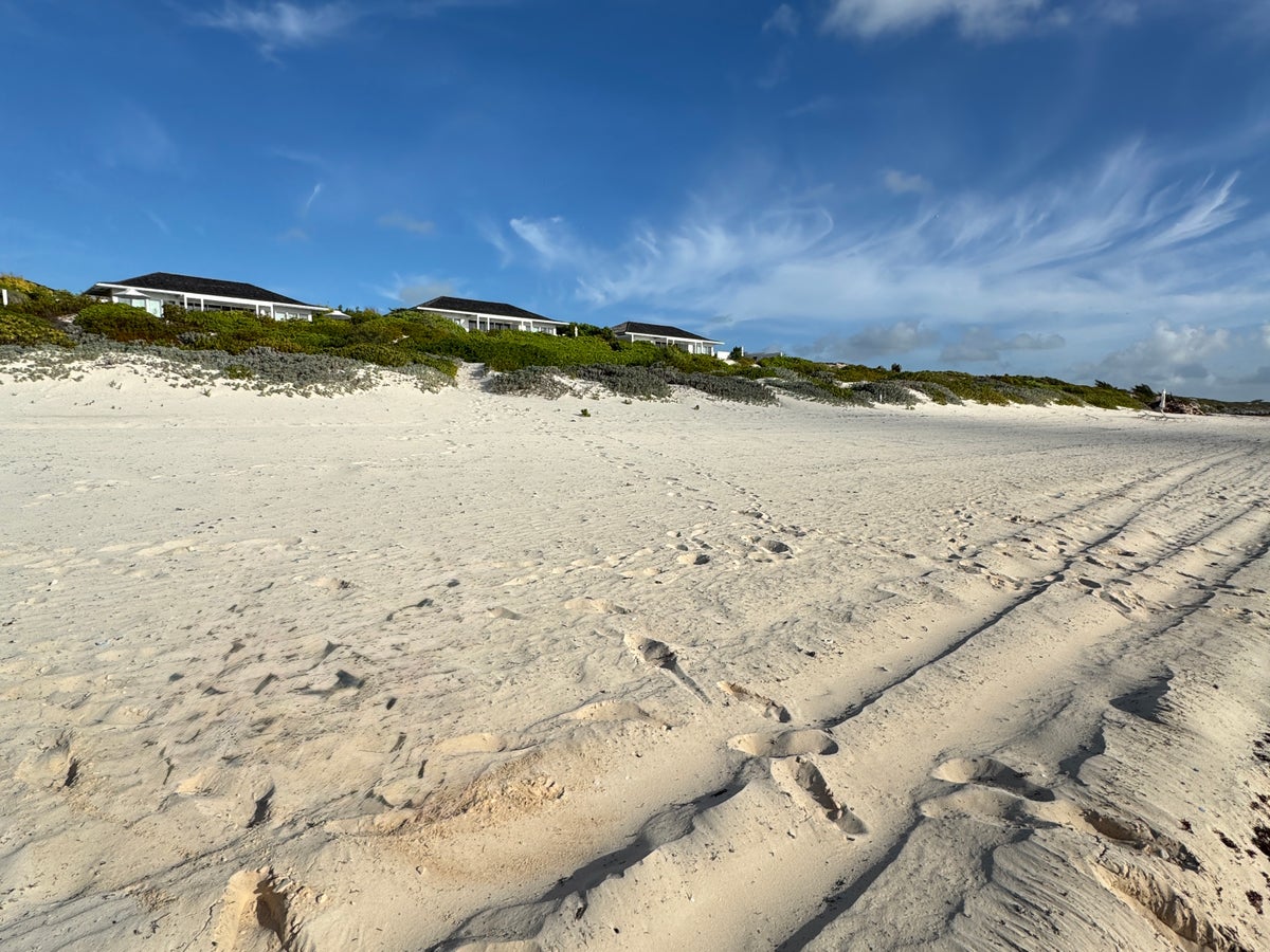 Sailrock South Caicos Beachfront Villas beachside