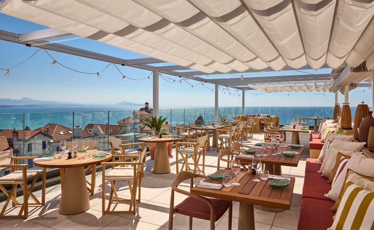 Talaia Hotel Spa Biarritz rooftop dining