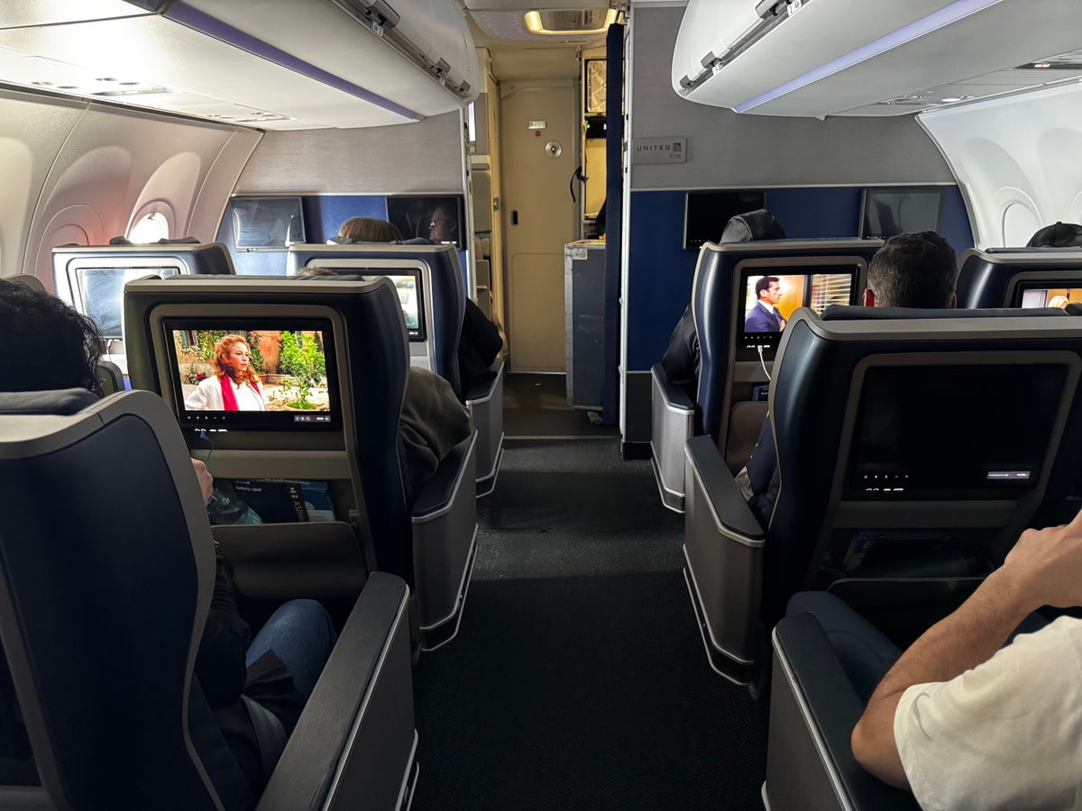 United Airlines A321neo first class