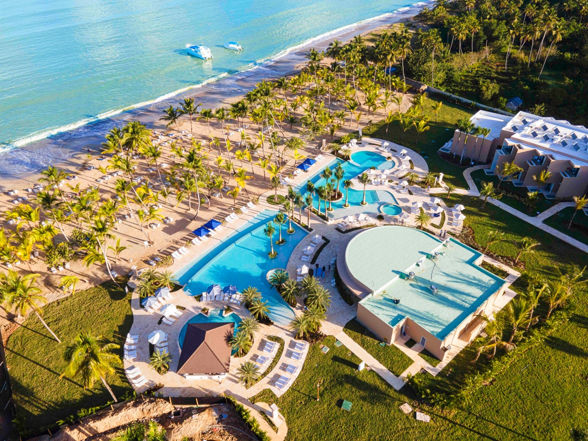 Viva Resorts by Wyndham Launches Kid-Friendly Caribbean Promo With Free Nights This Fall