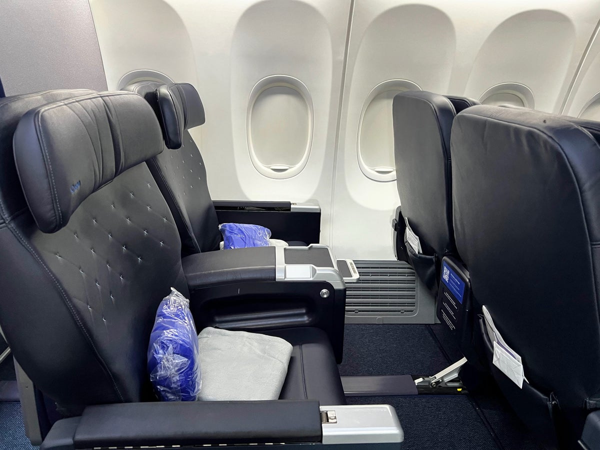 Copa Airlines business class 737 800