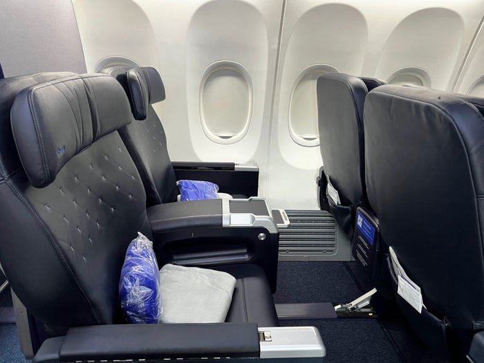 Copa Airlines business class 737 800
