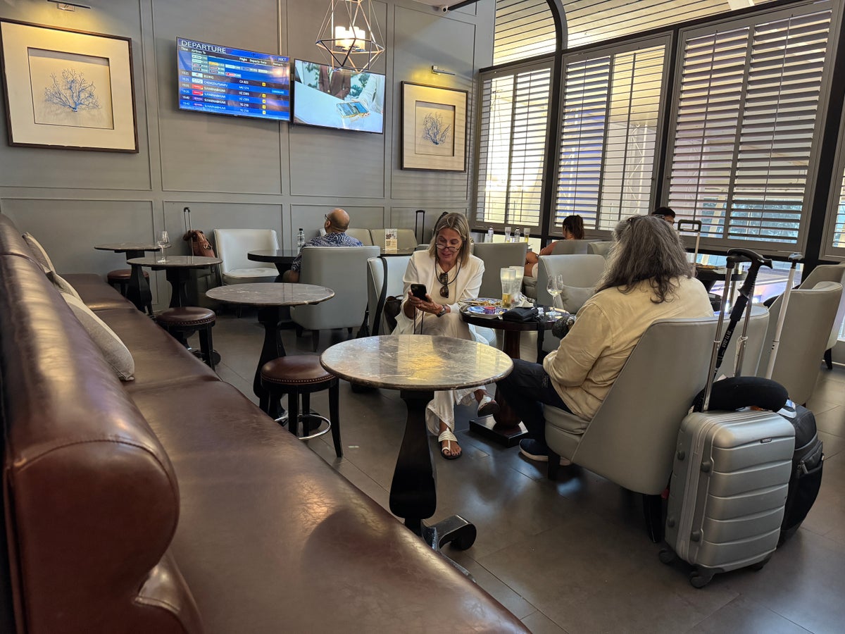 Coral Executive Lounge HKT banquette seating