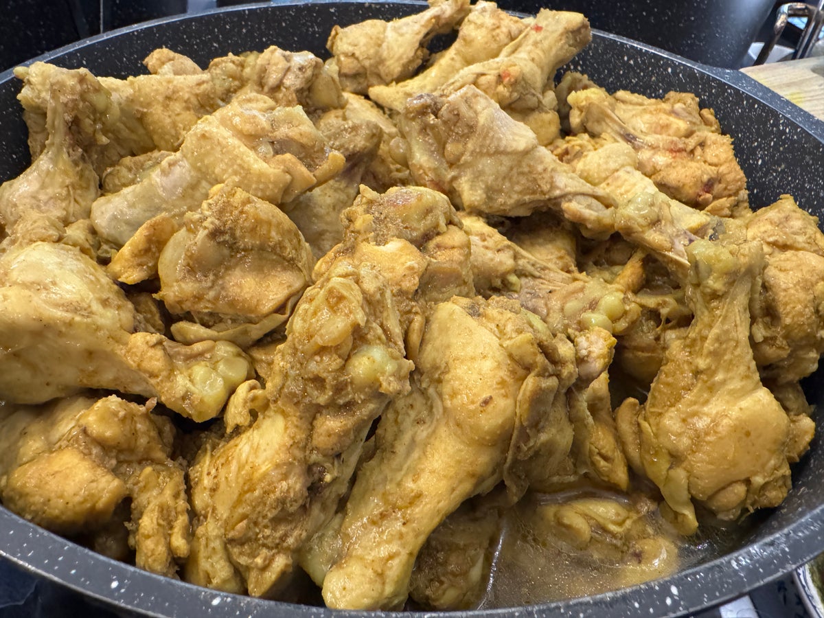 Coral Executive Lounge HKT biryani chicken