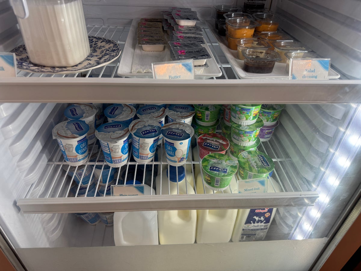 Coral Executive Lounge HKT dairy