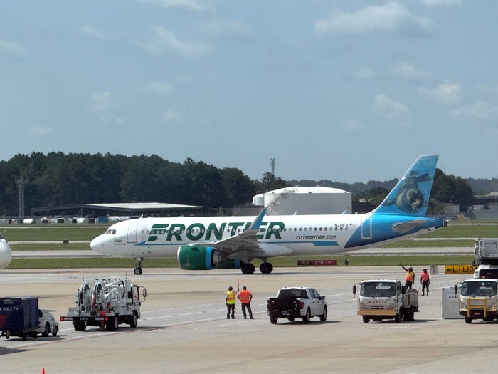 [Expired] Frontier Airlines Brings Back ‘Friends Fly Free’ Promotion