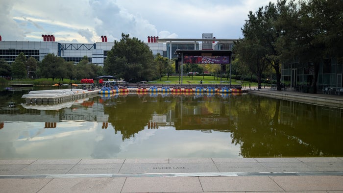 Hilton Americas Houston Discovery Green boat lake and convention center Hilton Americas Houston Discovery Green boat lake and convention center