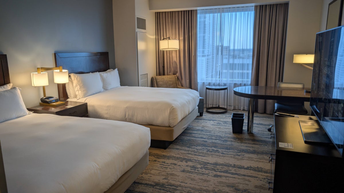 Hilton Americas Houston room