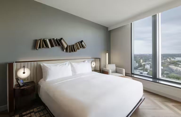 Hilton Rosslyn The Key room