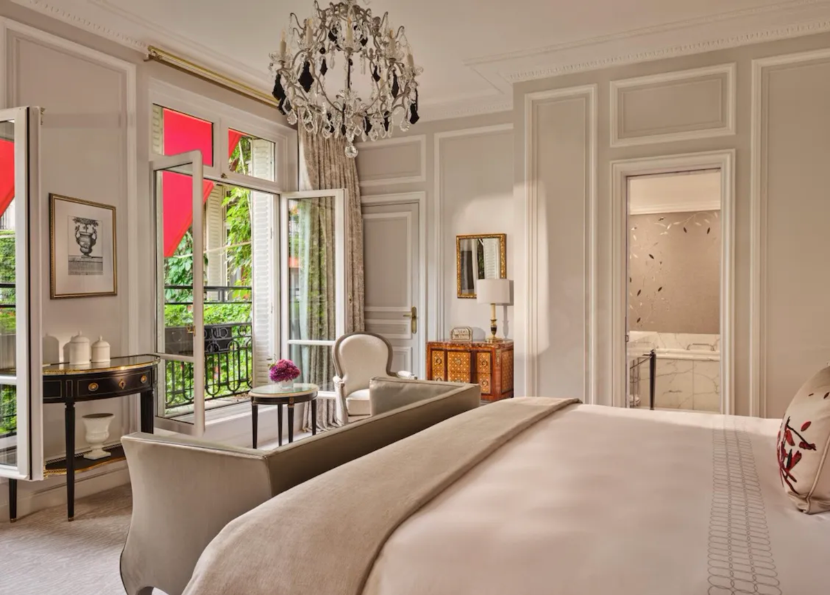 Hotel Plaza Athenee