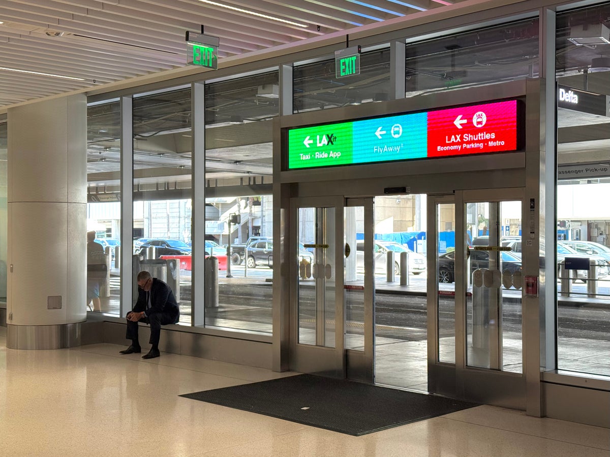 LAX Metro signage
