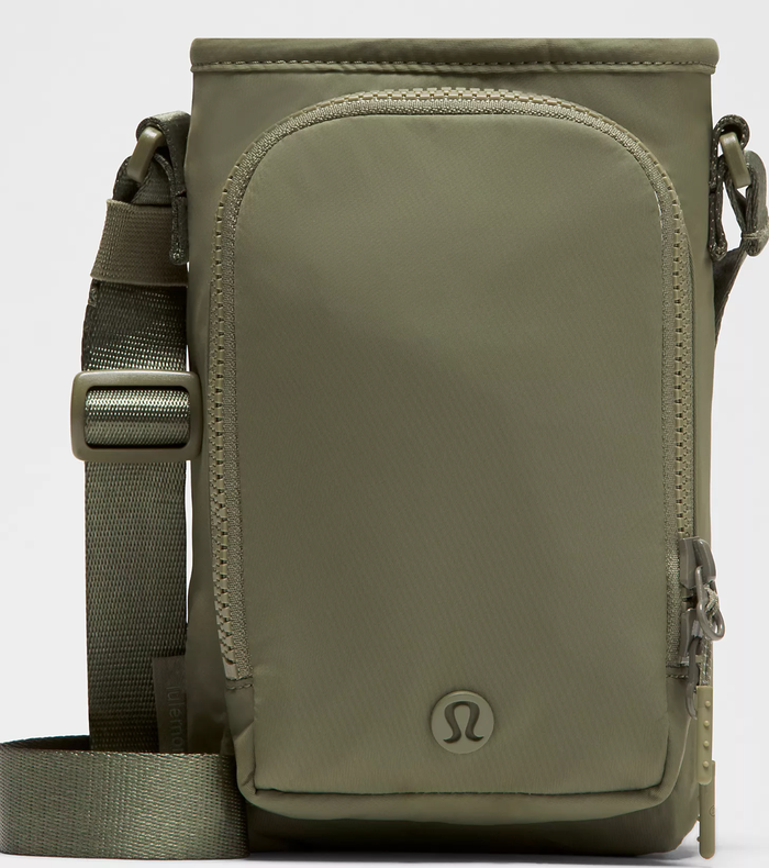 Lululemon water bottle cross body Lululemon water bottle cross body