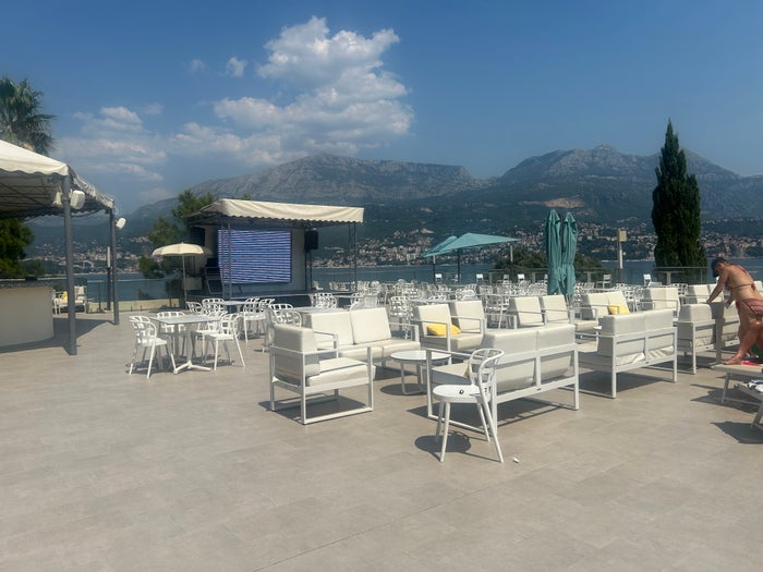 Pool Bar and stage