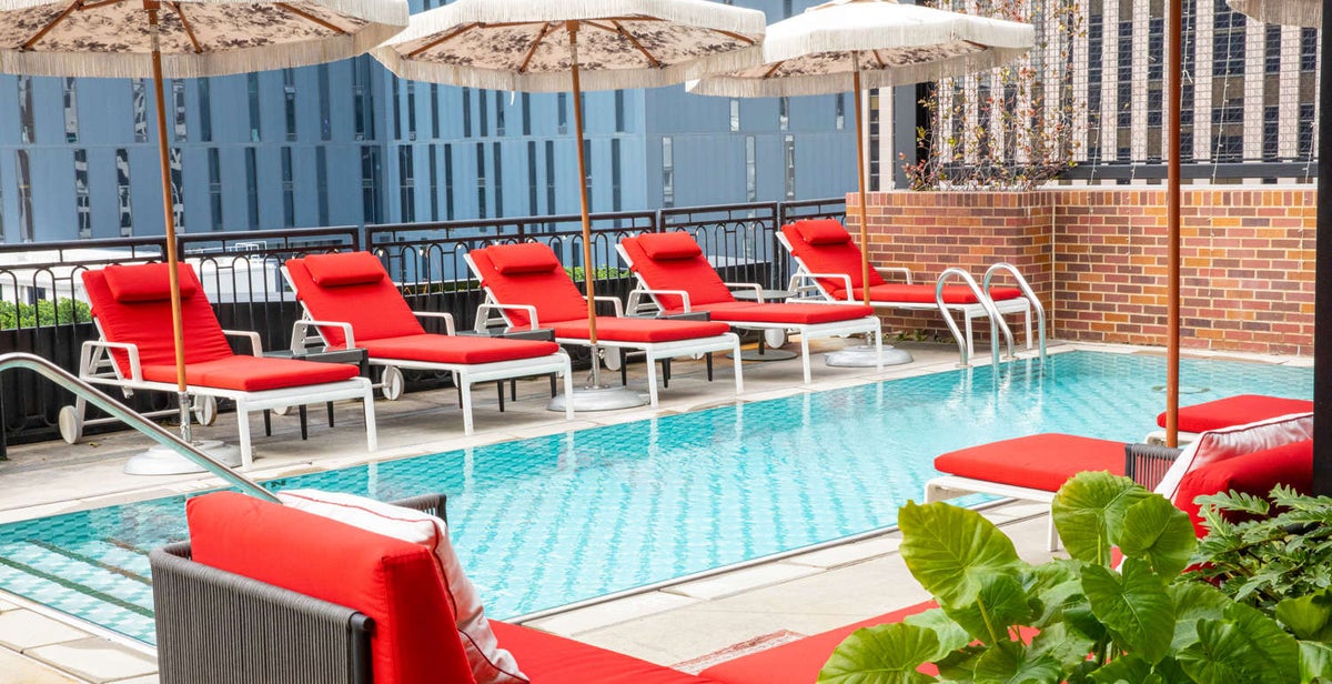 Virgin Nola Pool