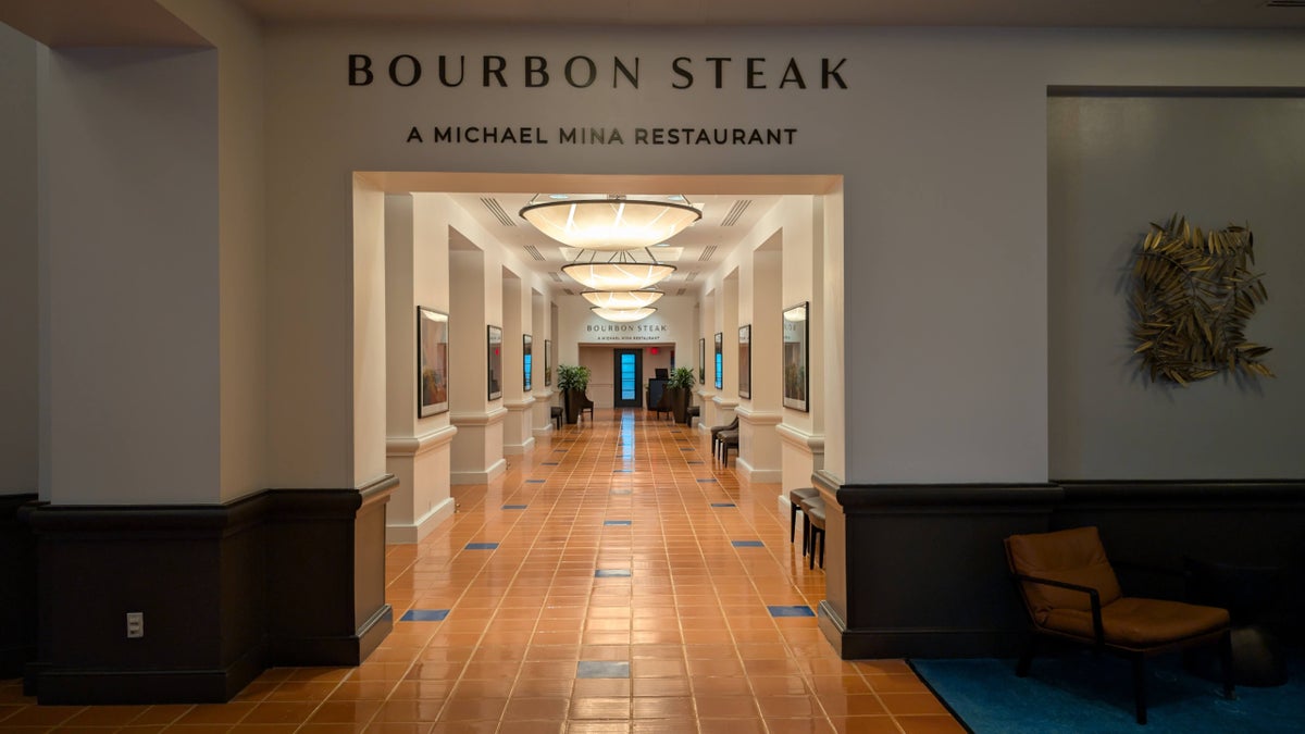 Walt Disney World Dolphin food and beverages Bourbon Steak