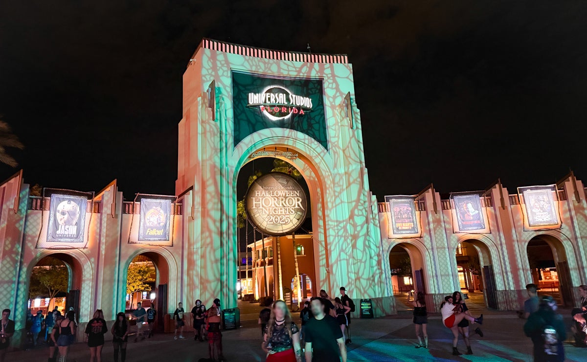 What To Expect at Universal Halloween Horror Nights 2025