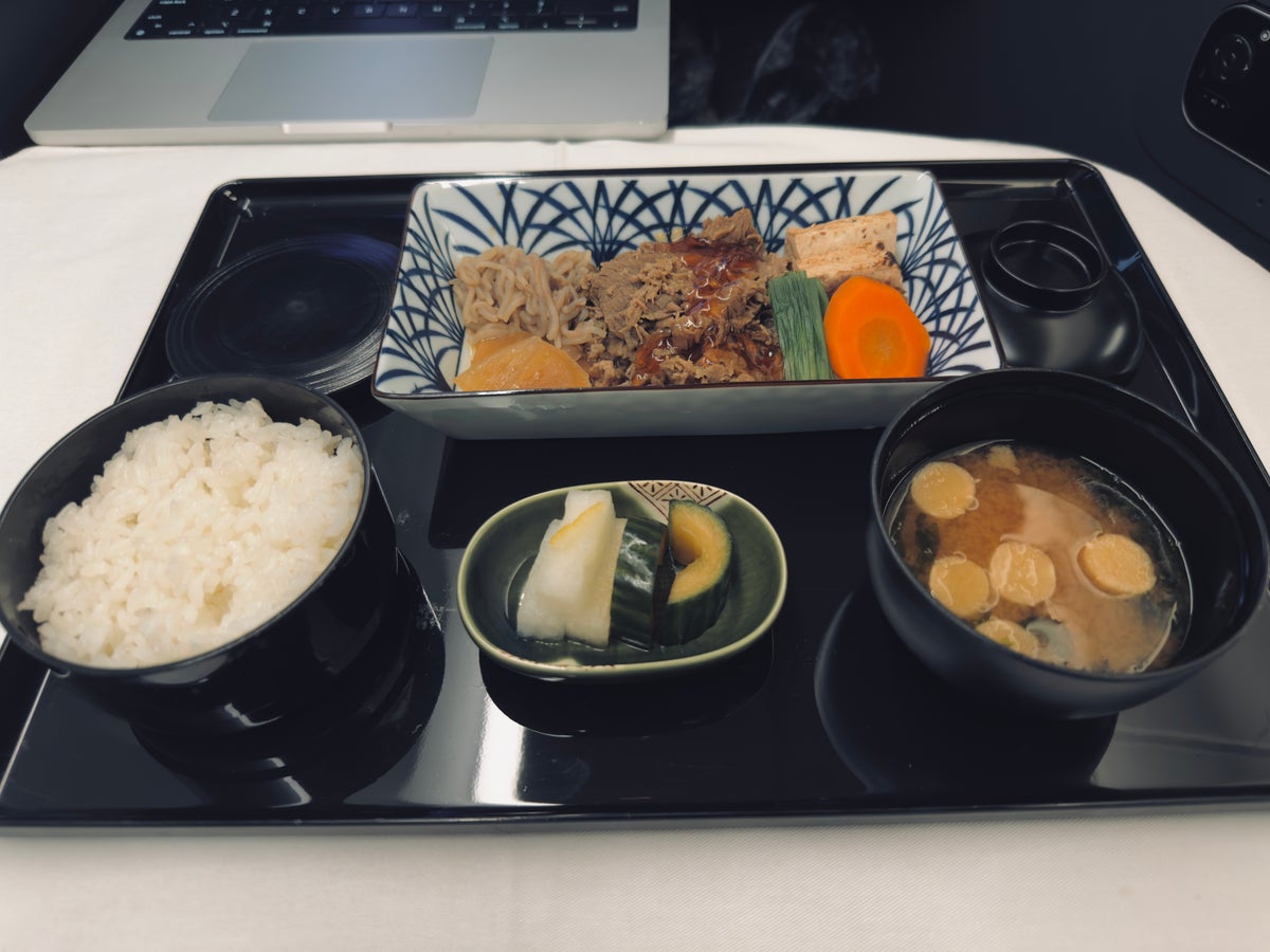 ANA business class meal