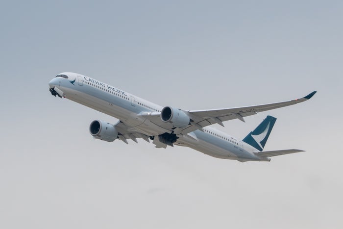 [Expired] Cathay Pacific Launches Rewards in the Air Promotion: Earn up to 5,700 Bonus Miles