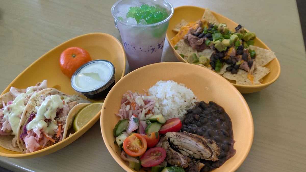 Disney's Caribbean Beach Resort dining Centertown Market lunch