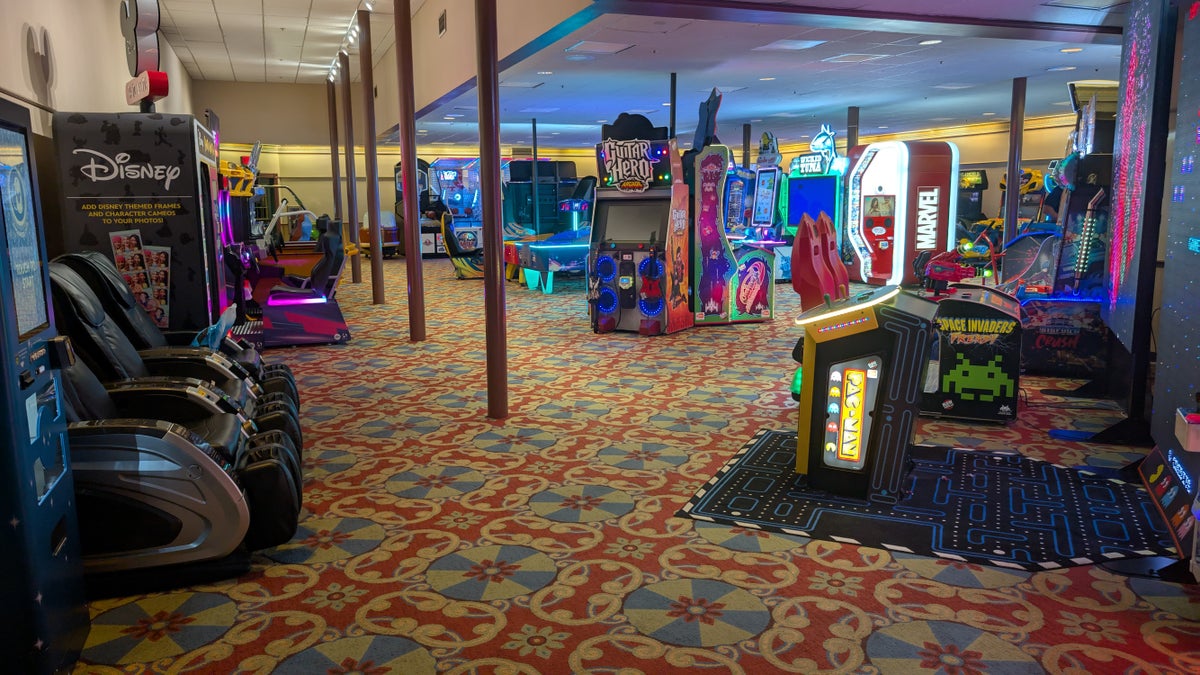Disney's Port Orleans Resort Riverside arcade