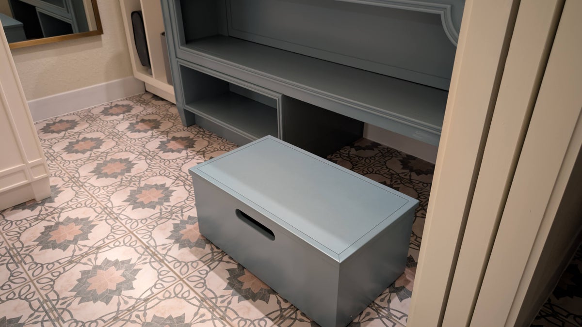 Disney's Port Orleans Resort room bathroom stepstool