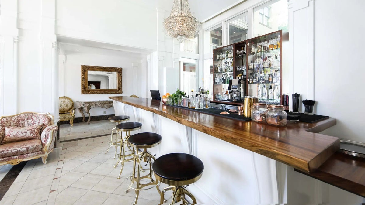 Fairmount Hotel Bar