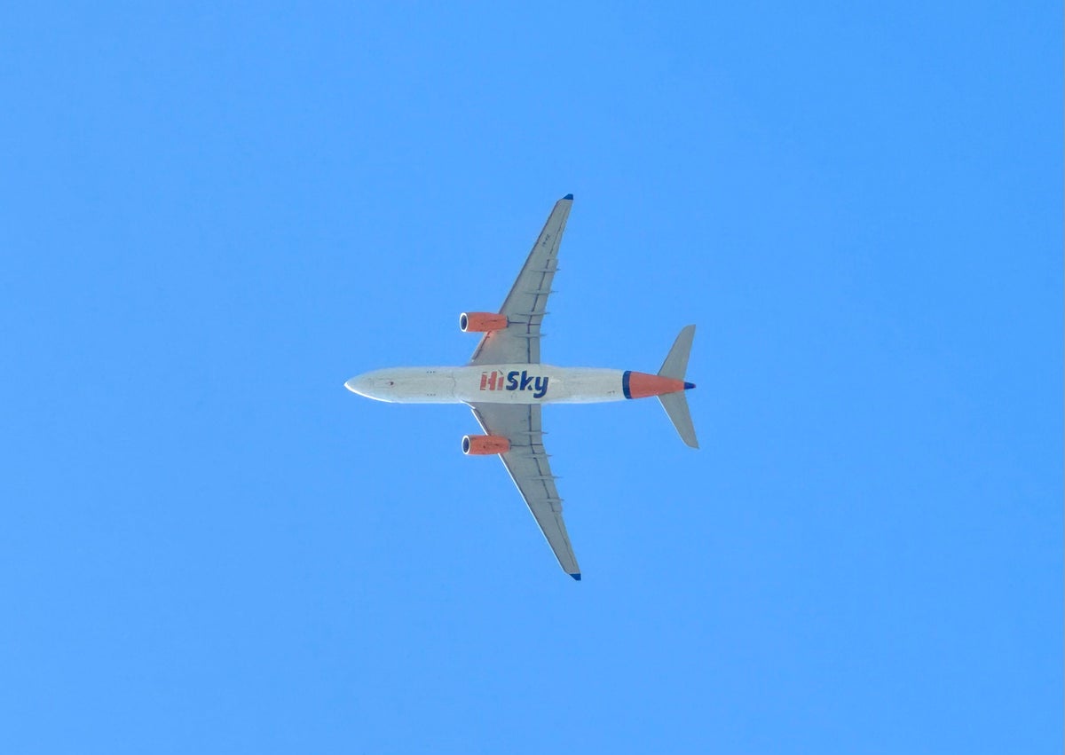 HiSky departing New York JFK over Rockaway Beach