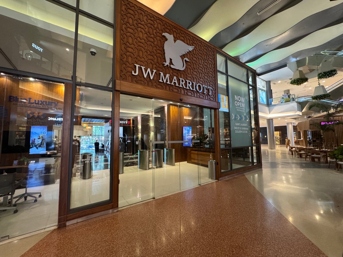 JW Marriott Santo Domingo Blue Mall Entrance