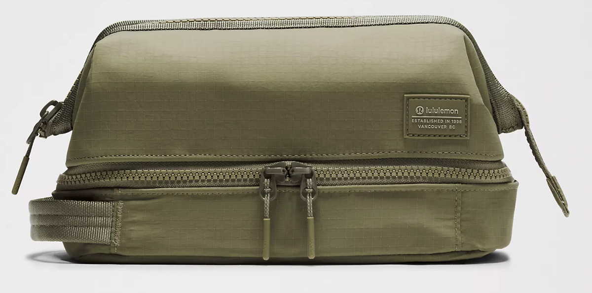 Lululemon dual compartment toiletry bag green