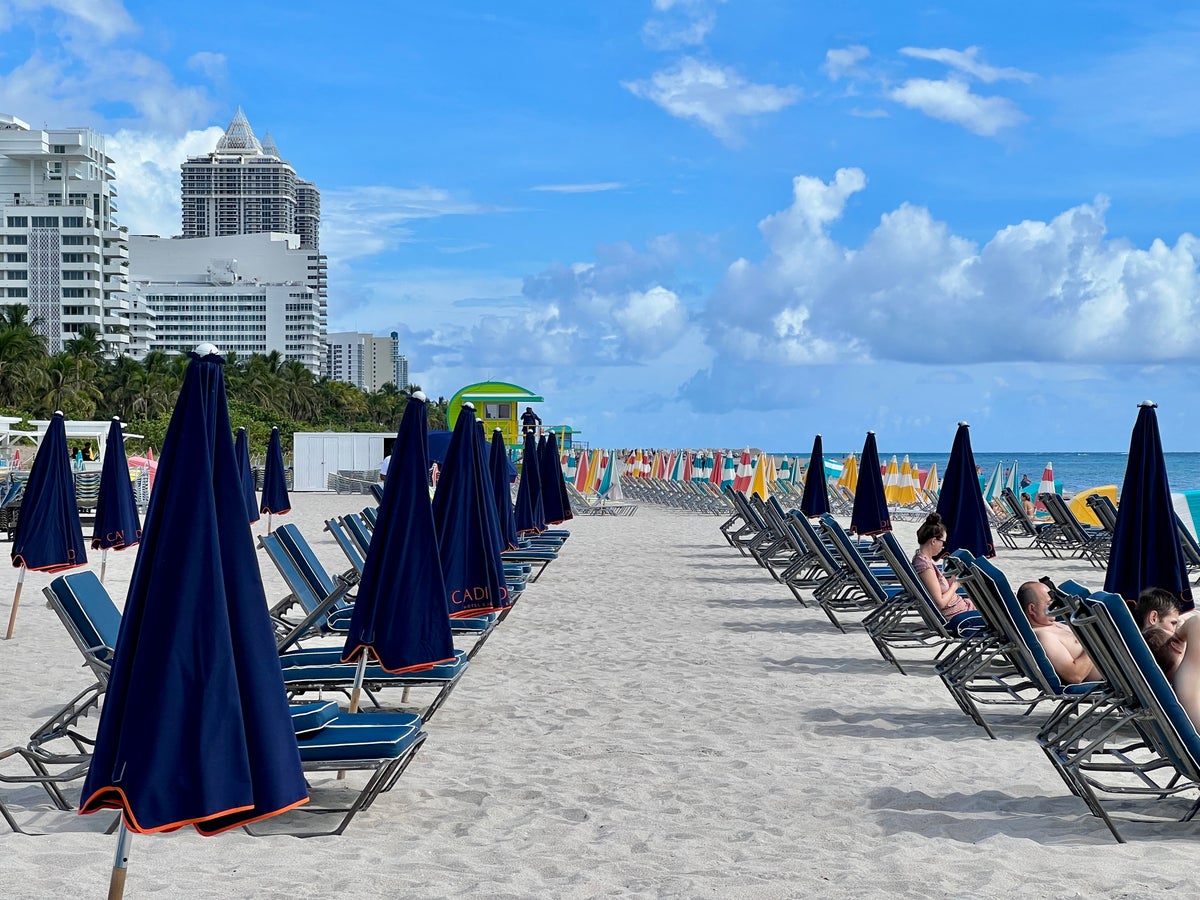Miami Beach Chair Setup