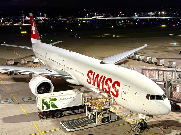 Sneak Peek at the New SWISS Senses Onboard Experience in First Class [Zurich to São Paulo Flight]