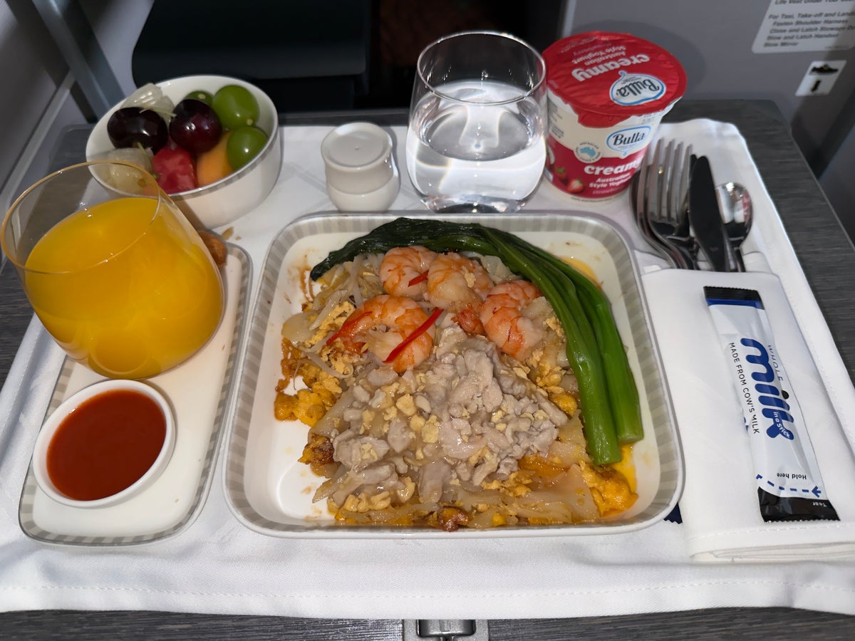 Singapore Airlines business class meal