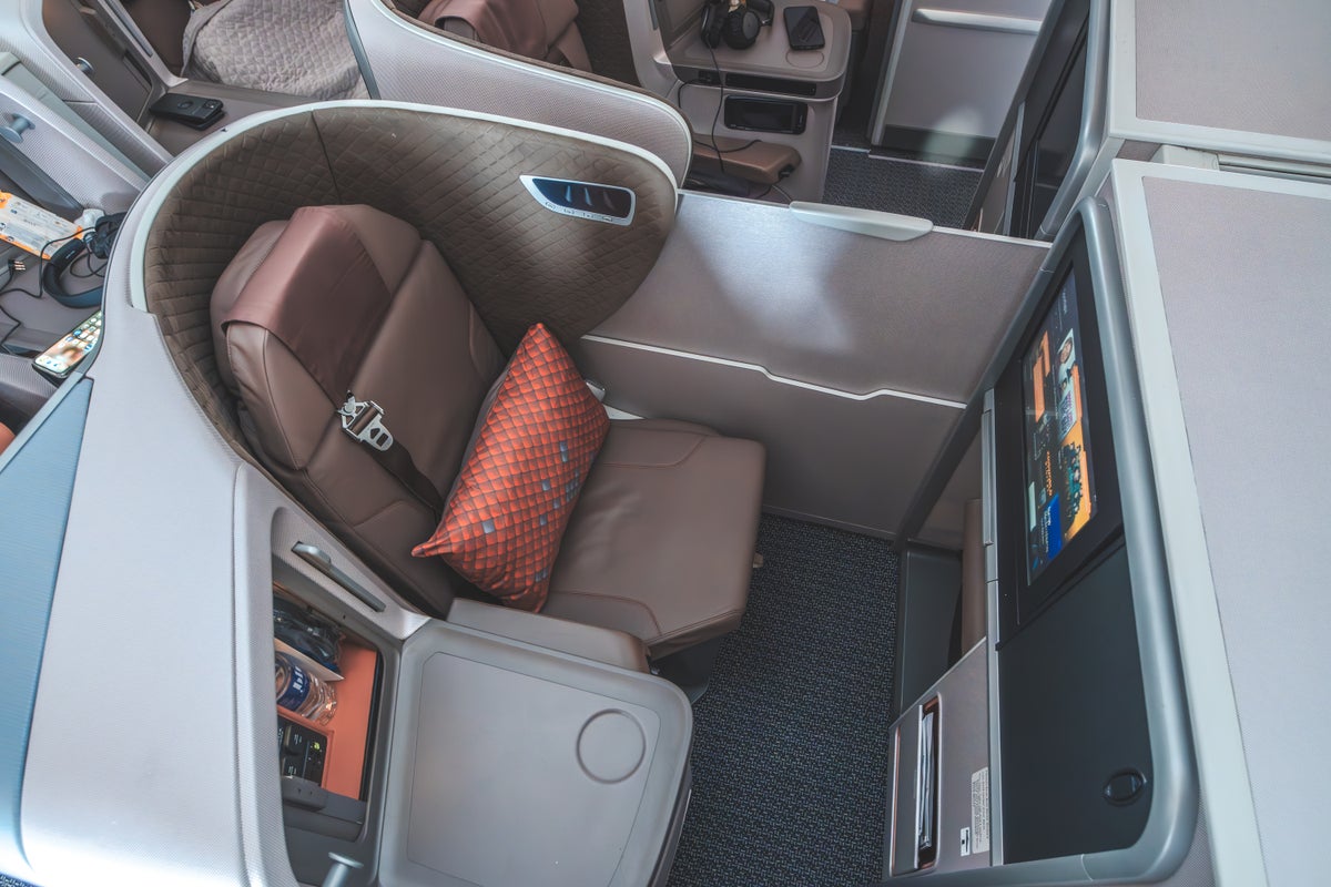 Singapore Airlines business class seat