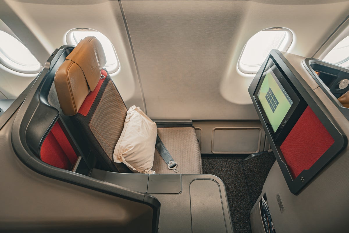 South African Airways A330 business class seat