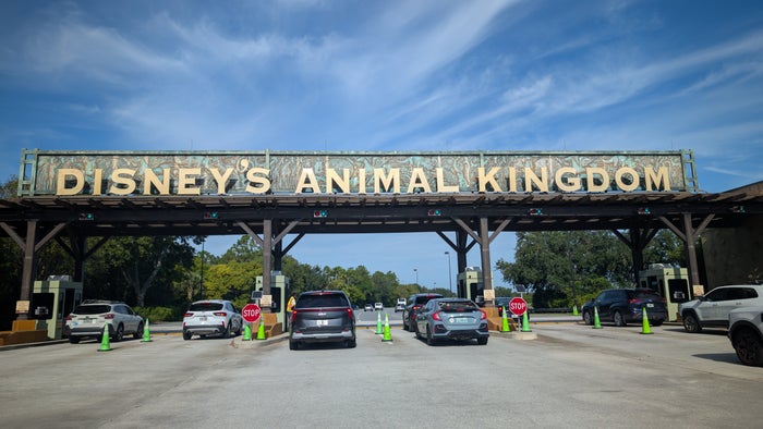 Unlock My Top 13 Disney World Parking Tips for a Hassle-Free Experience