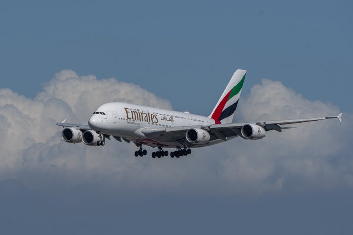 Emirates Review – Seats, Amenities, Customer Service, Baggage Fees, and More