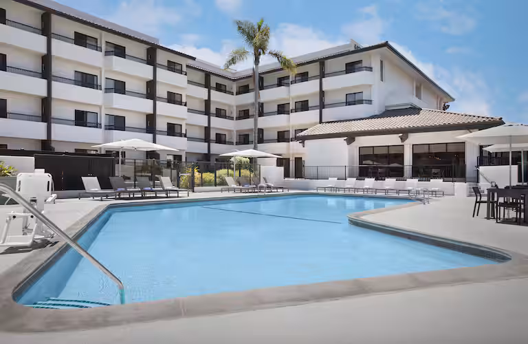 Homewood Suites Santa Maria Pool