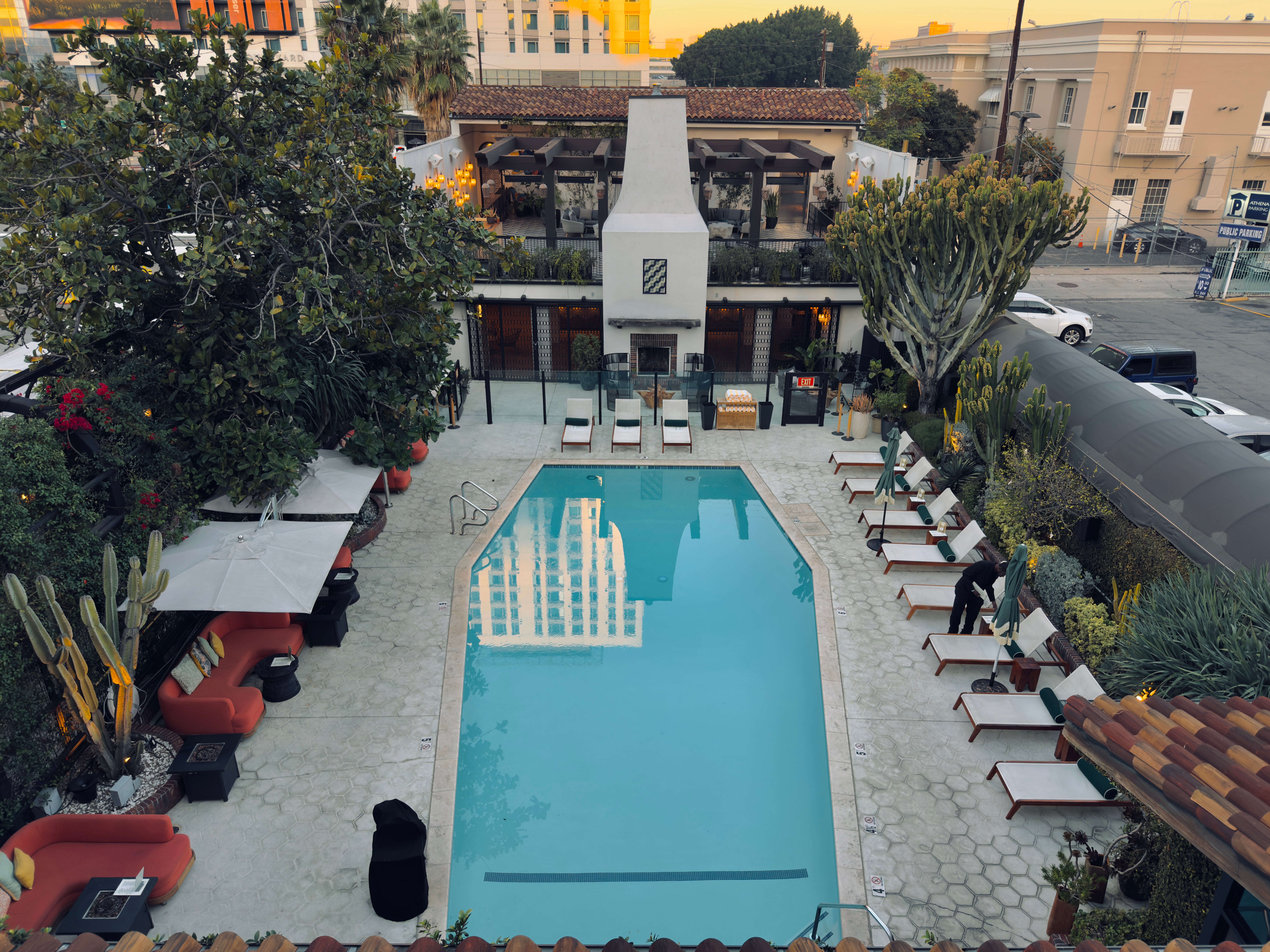Hotel Figueroa: Hyatt Value in the Heart of Los Angeles [Review]