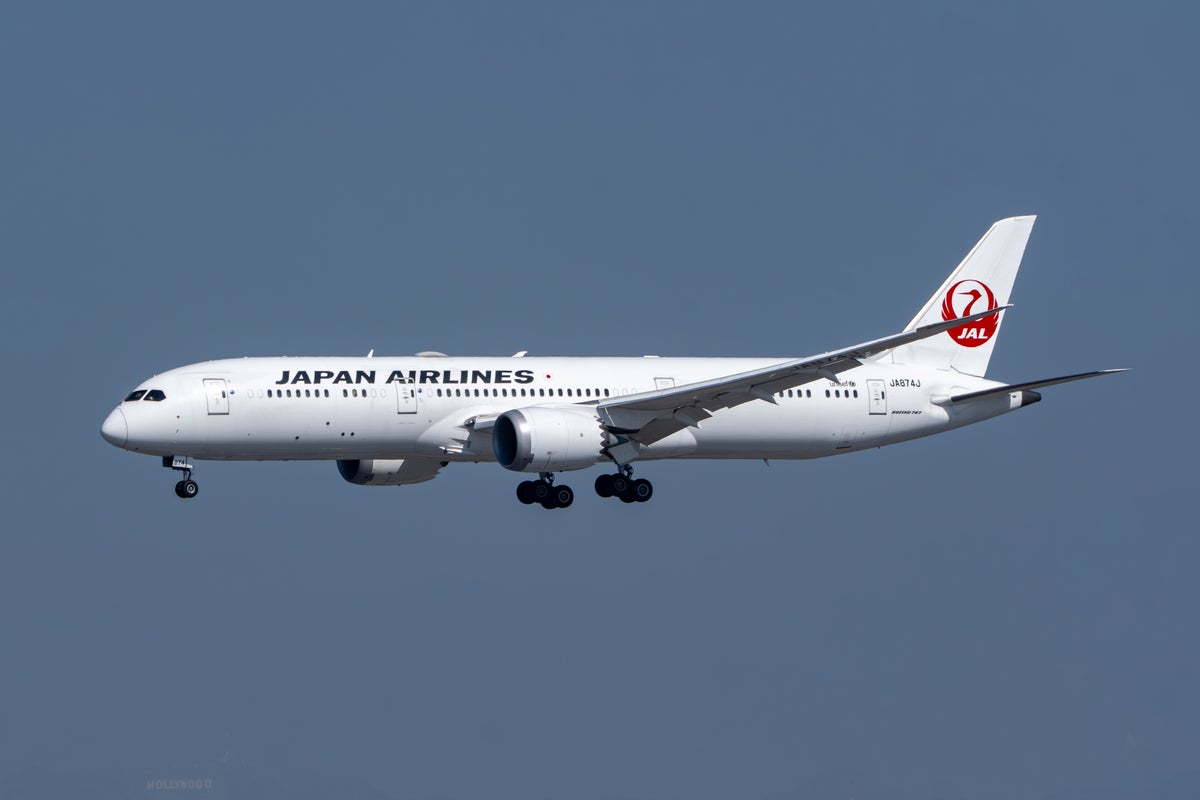 Japan Airlines 787