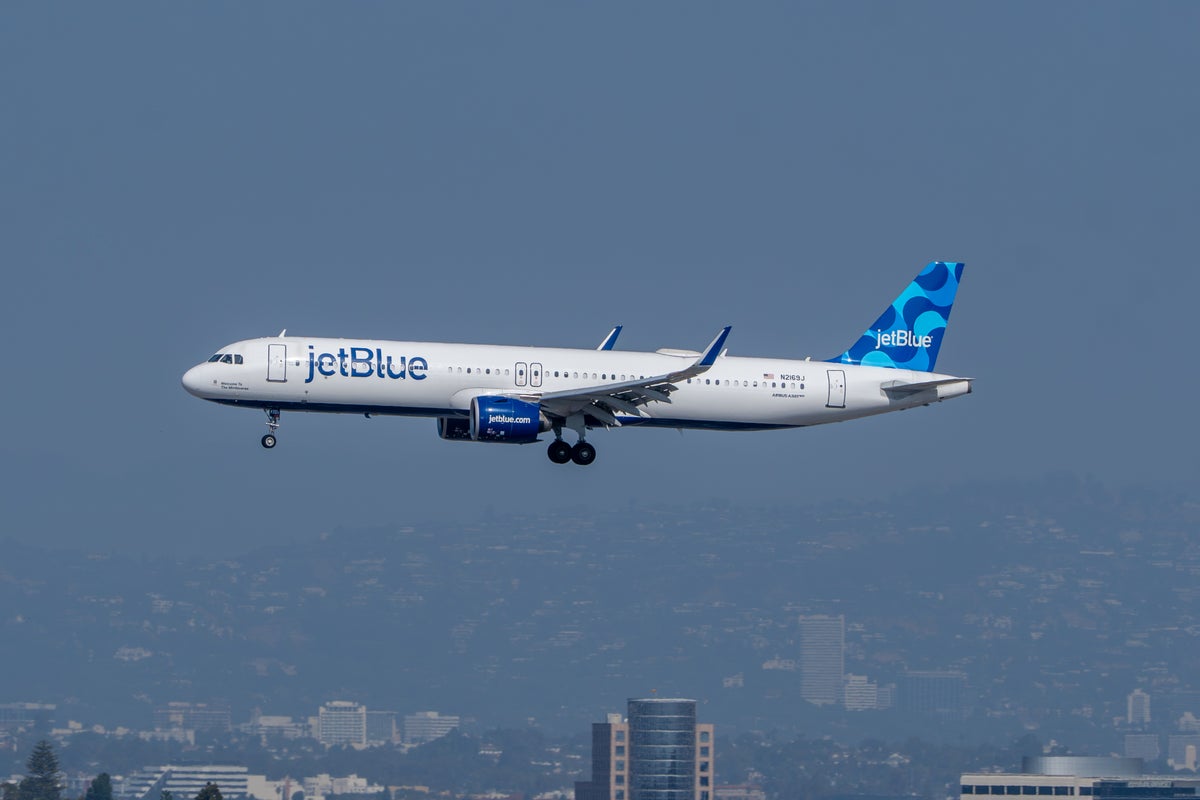 JetBlue Expands Into Europe With New Flights From Boston 