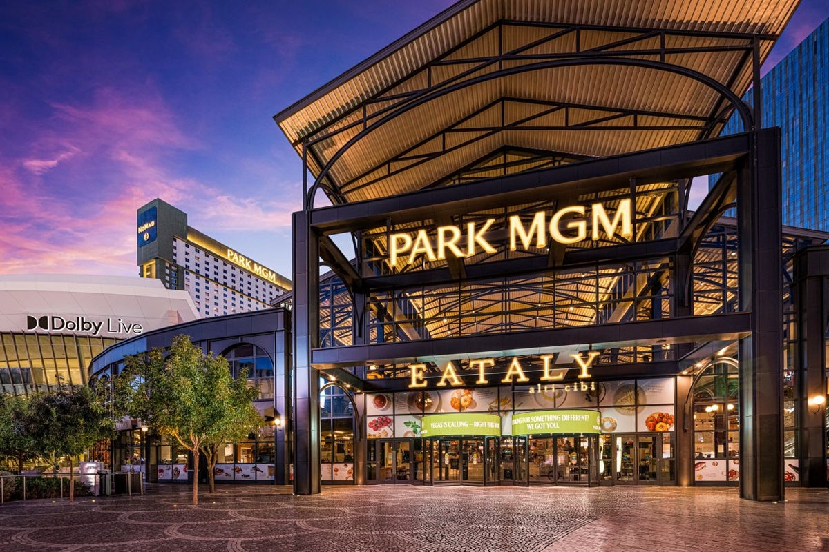 Park MGM Exterior