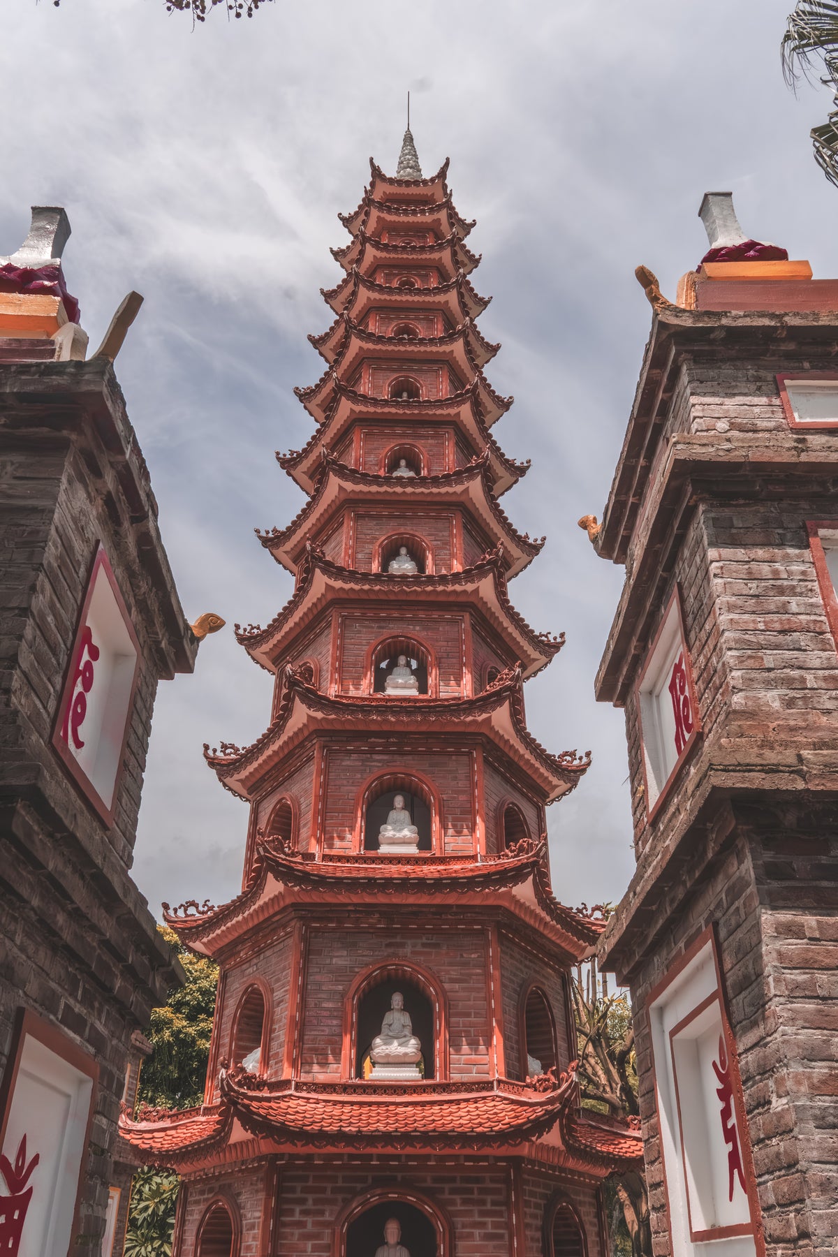Tran Quoc Pagoda up close Tran Quoc Pagoda up close