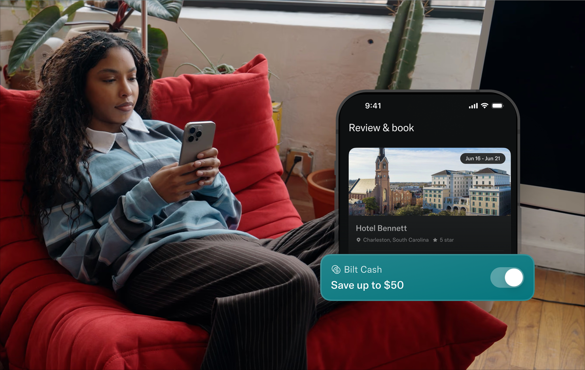 Bilt Cash with app and user on their cellphone