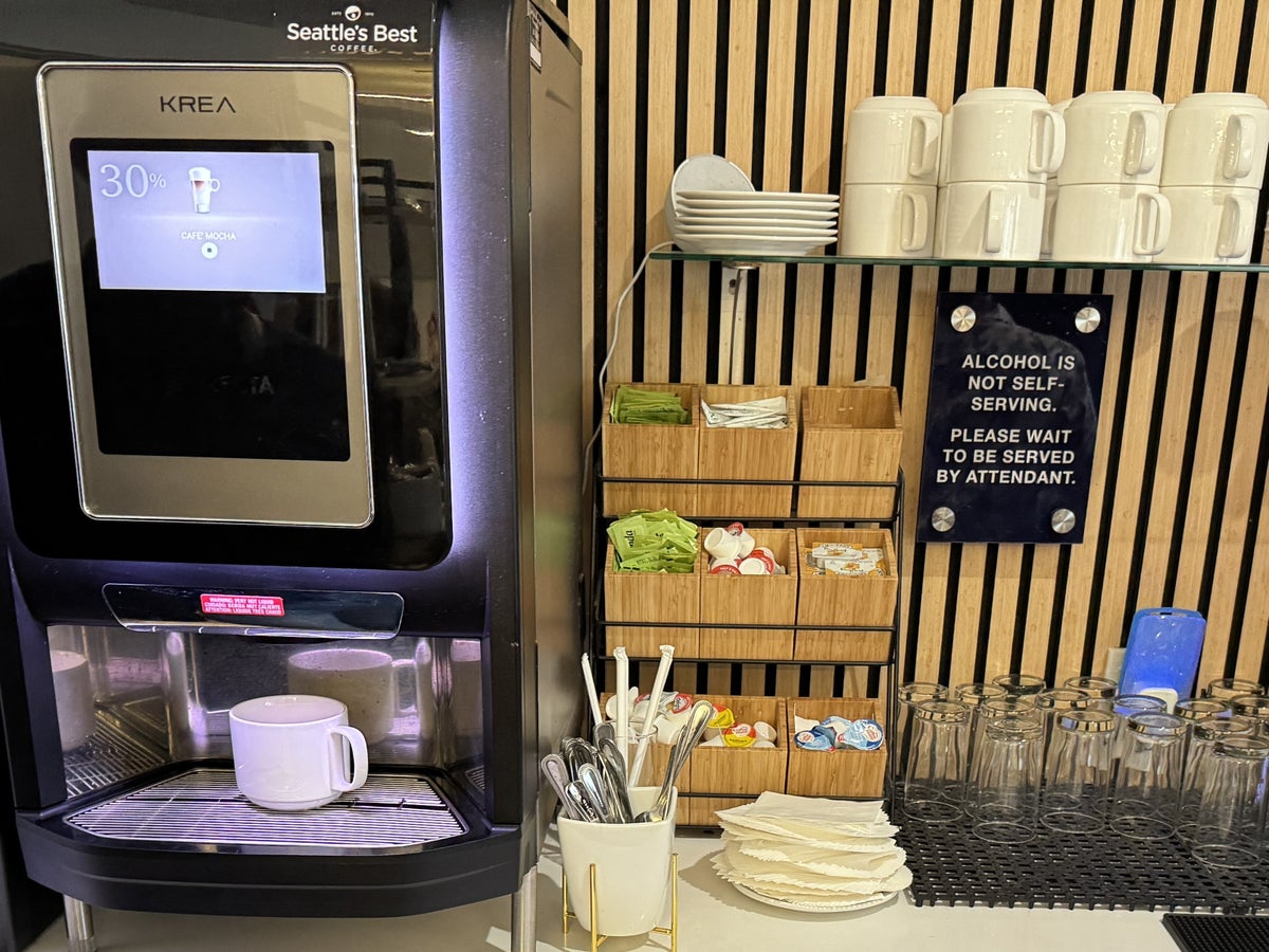 Air France Lounge IAH coffee