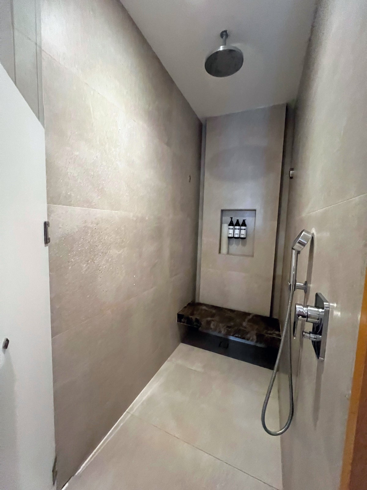 Dreams Bahia Mita guest room shower 